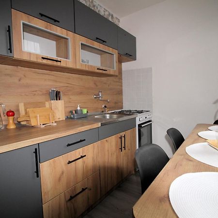 Karki Music Apartment Poprad Exterior foto