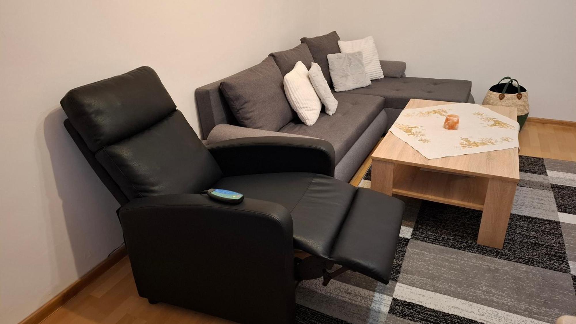 Karki Music Apartment Poprad Exterior foto